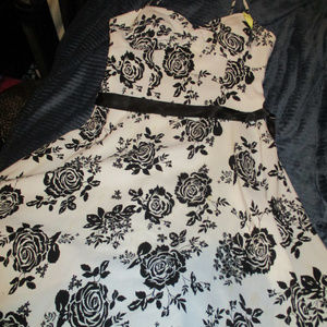 Unique Vintage White Dress with Black Flowers